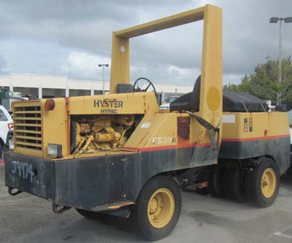 http://discover.pbcgov.org/ofmb/thriftstore/SiteImages/AuctionResults/2017/Nov16/J0997400.jpg