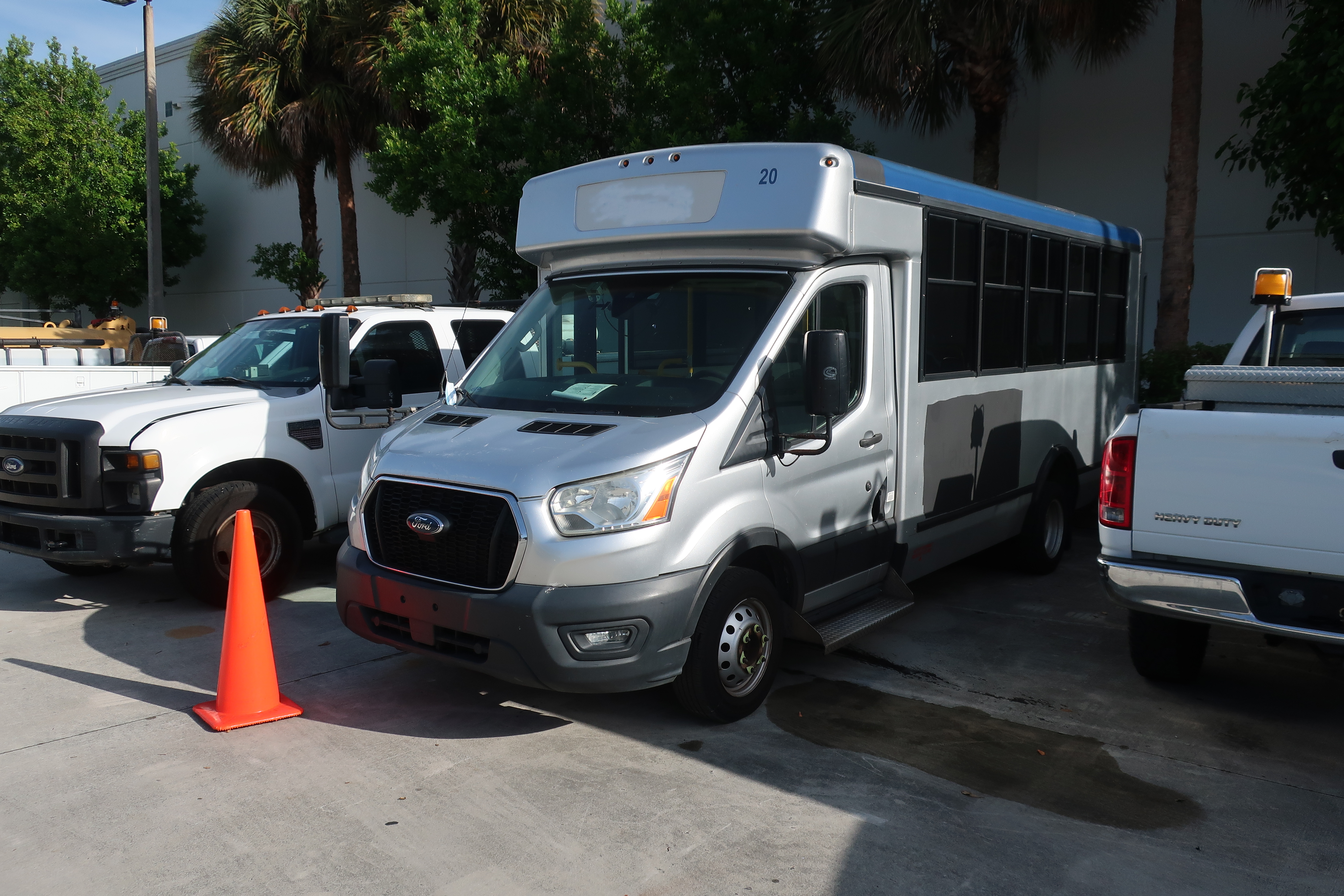 2020 COLLINS S6PE CUTAWAY TRANSIT BUS