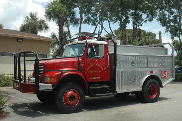 Type of Unit:  Brush 
Station:  54 
Year Built:  2013 
Manufacturer:  Ford 
Chassis:  International 
Water Capacity:  750 gallons  
Pump Rate:  500 gallons per minute 