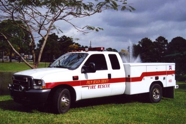 Type of Unit:  Paramedic Supervisor
Station:  28
Year Built:  2008
Manufacturer:  Ford
Chassis:  F-350/Reading Squad