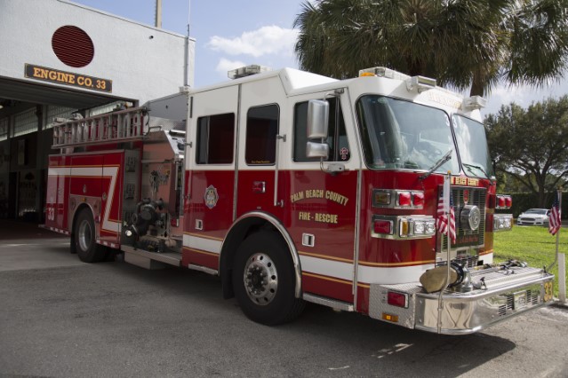 Type of Unit:  Engine
Station:  33
Year Built:  2009
Manufacturer:  Sutphen
Chassis:  M2
Water Capacity:  750 gallons 
Pump Rate:  1250 gallons per minute 
Foam Capacity:  15 gallons 