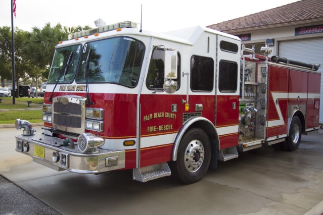 Type of Unit: Engine 
Station: 48 
Year Built:  2006 
Manufacturer:  E-One 
Chassis:  Typhoon 
Water Capacity:  750 gallons  
Pump Rate:  1250 gallons per minute  
Foam Capacity:  30 gallons  