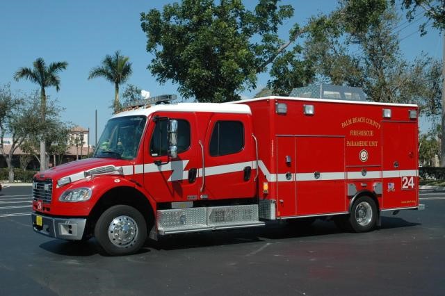Type of Unit:  Rescue
Station:  24
Year Built:  2005
Manufacturer:  American LaFrance
Chassis:  Freightliner M2