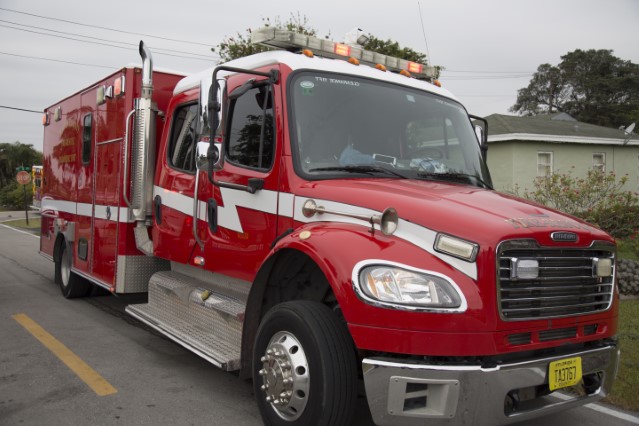 Type of Unit:  Rescue 
Station:  56 
Year Built:  2013 
Manufacturer:  Horton 
Chassis:  Freightliner M2 